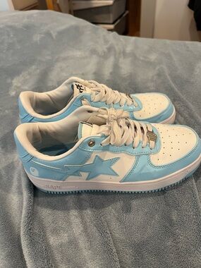 A Bathing Ape Bape Sta Low Baby Blue
Size: 9.5
Used